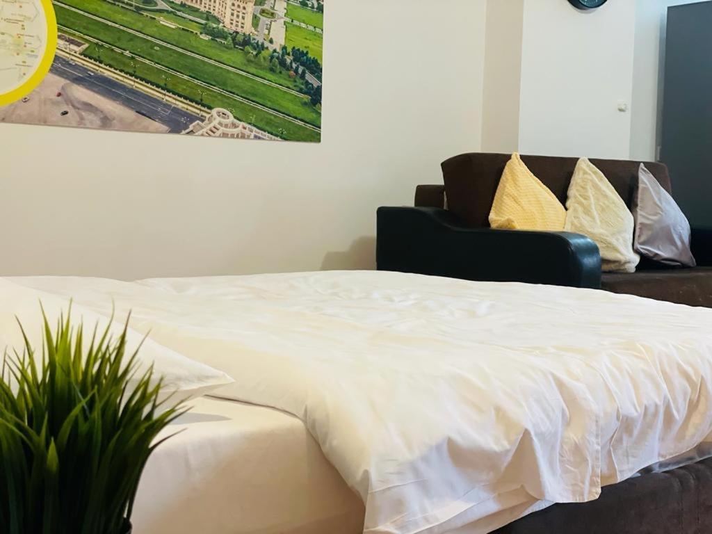 Tranzzit Airport Apartament Otopeni Exteriör bild